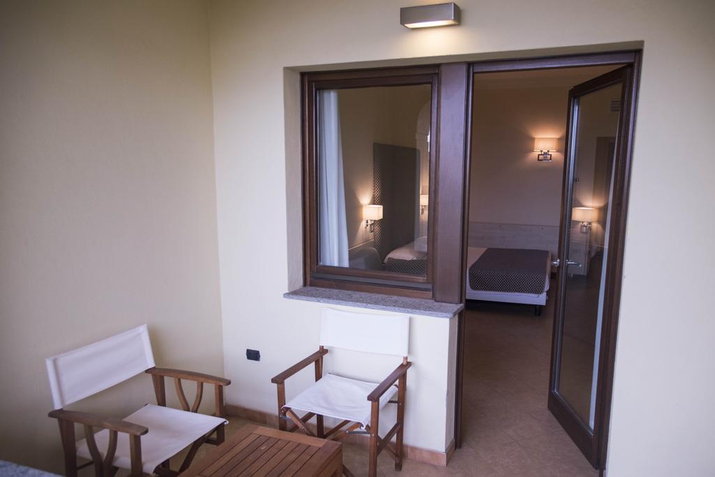 Hotel Resort Lido Degli Aranci Vibo Valentia Exterior photo