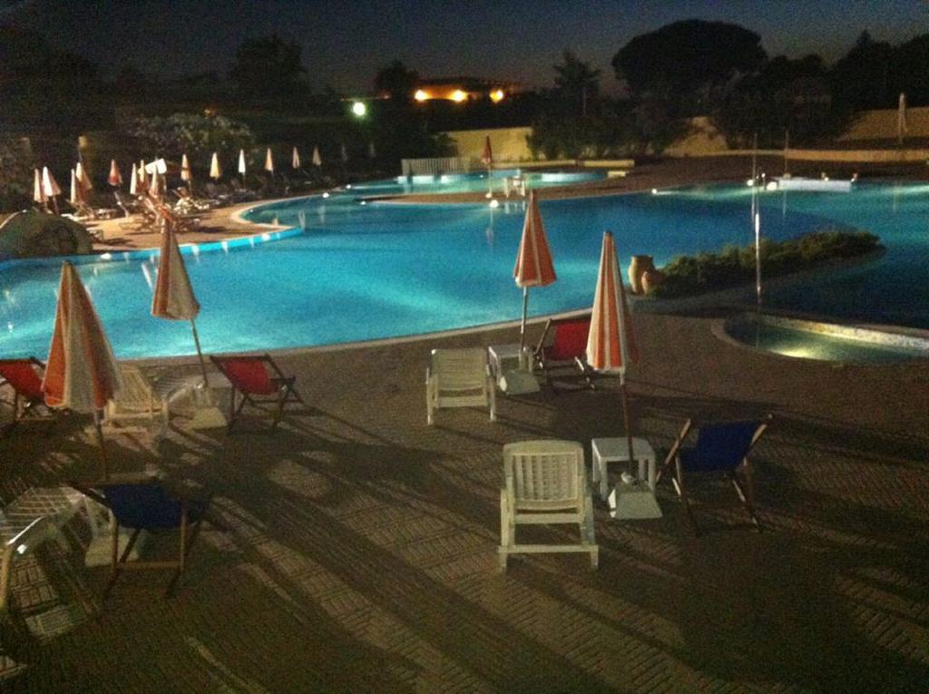 Hotel Resort Lido Degli Aranci Vibo Valentia Exterior photo