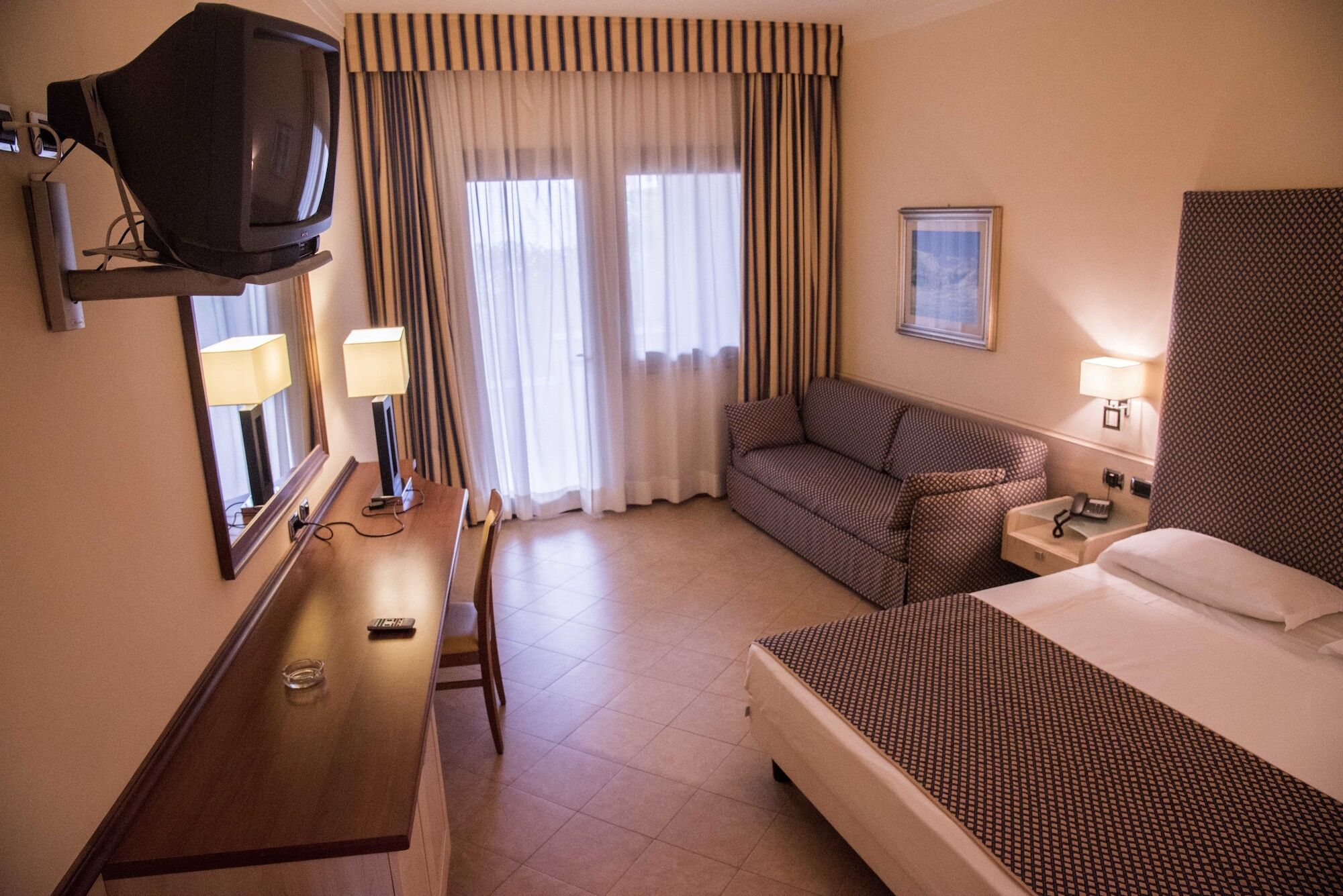 Hotel Resort Lido Degli Aranci Vibo Valentia Exterior photo
